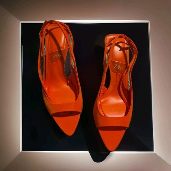 Adorable Orange  Zara Satin effect wrap ankle  Stilletto block heel sandals. - Picture 3 of 8